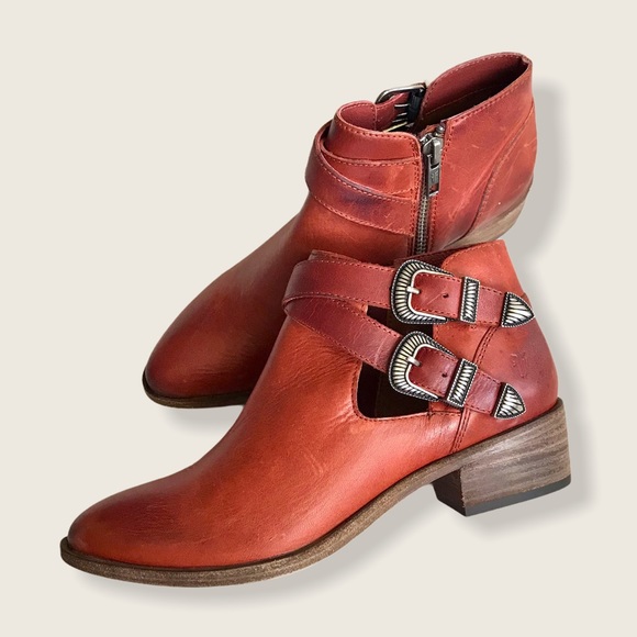 Frye Ray Leather Belt Western Shootie/Ankle Bootie - Picture 9 of 16